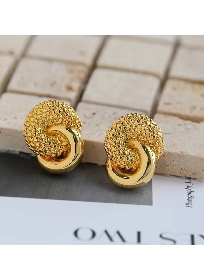 FLUFFY - Innovative 3D design that offers a distinctive and eye-catching look - Image 1