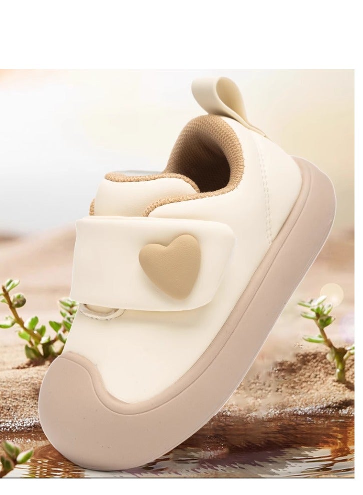 Harden Bear Soft Soled Athletic Walking Shoes  - Image 2
