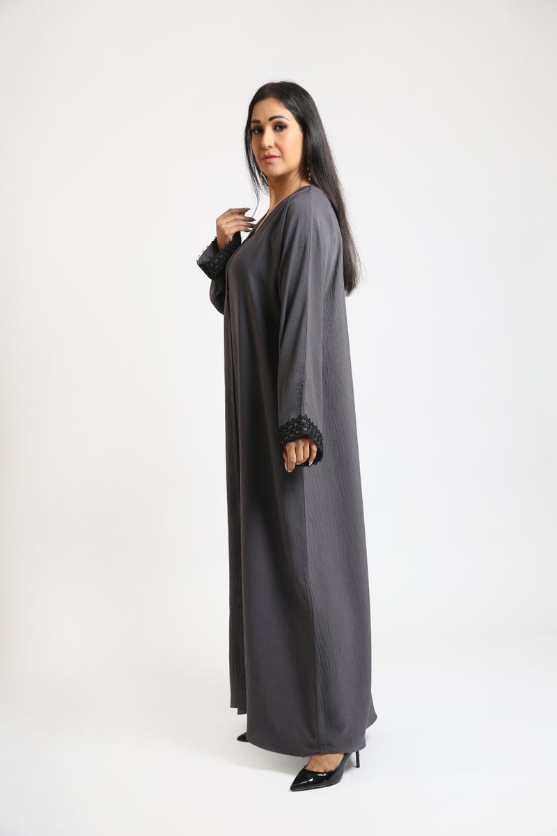 Nikias Hamriya Crepe Abaya with Button Front & Lace Sleeves - Image 2