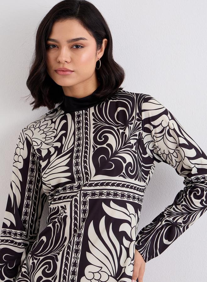 ستايلي فستان ماكسي بياقة عالية وطبعة ربطة ستايلي - Image 3