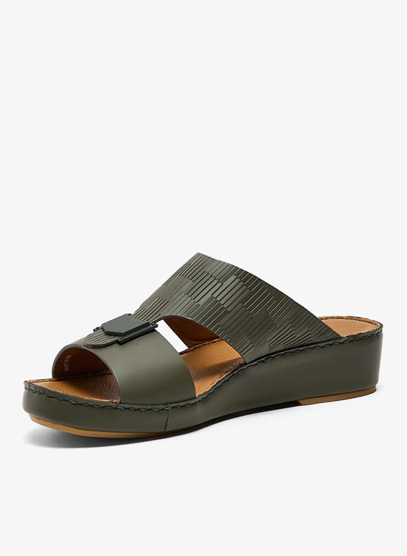 ستيف مادن صنادل متعددة الأشرطة