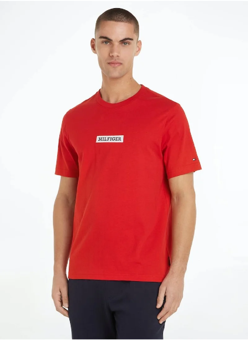 TOMMY HILFIGER Men's Hilfiger Monotype Logo Patch T-Shirt -  Pure cotton, Red