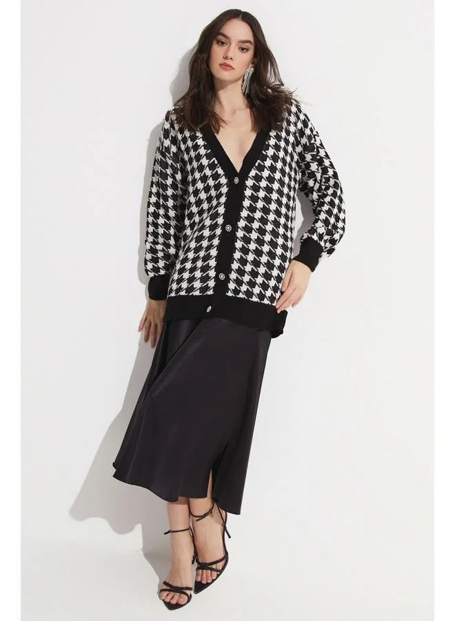 JUNE June Houndstooth Stone Fall Cardigan Black - White