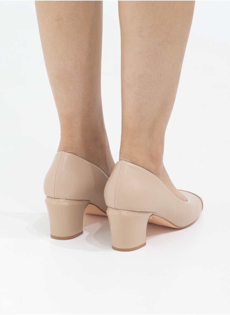 Delilah comfy 5cm heel pointy court shoe nude - pzsku/ZD399638B16F3300BF07EZ/45/_/1707145614/8a826a4e-3d28-4ffb-9627-c0aa822652d8