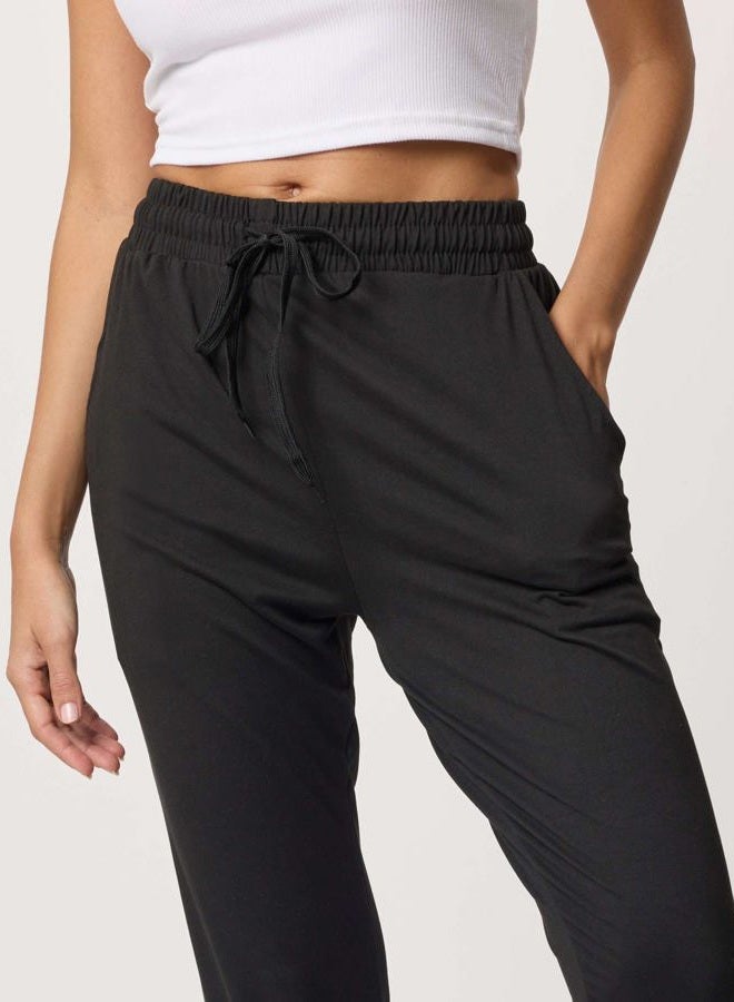 REALESSENTIALS 3 Pack: Women's Ultra-Soft Lounge Joggers Sweatpants Athletic Yoga Pants with Pockets (Available in Plus) - Image 4