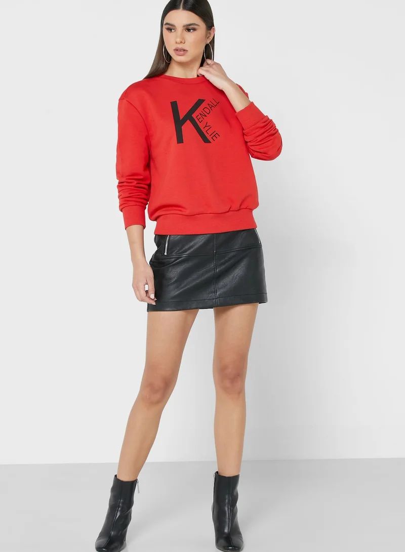 KENDALL + KYLIE Round Neck Sweatshirt