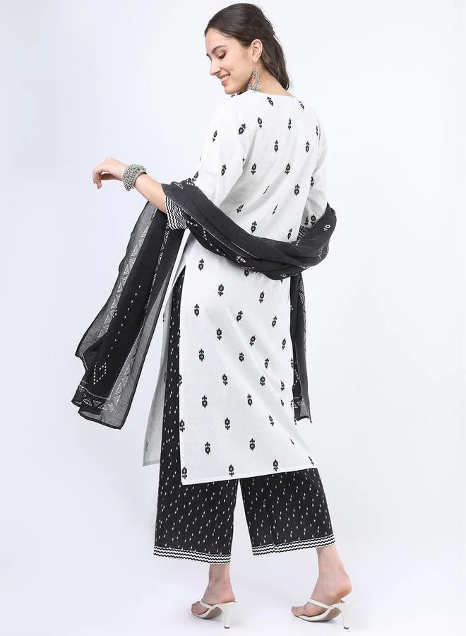 Vishudh Women Black and White Printed Cotton Kurta Set by Styli