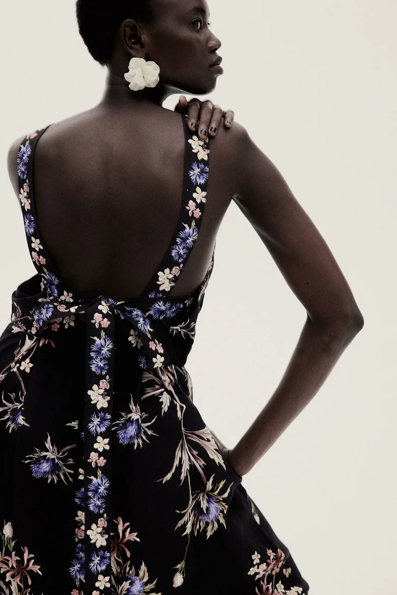 H&M Linen-blend tie-back dress
