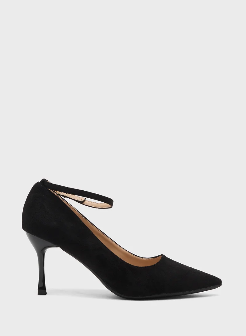 خزانة High Heeled Pump