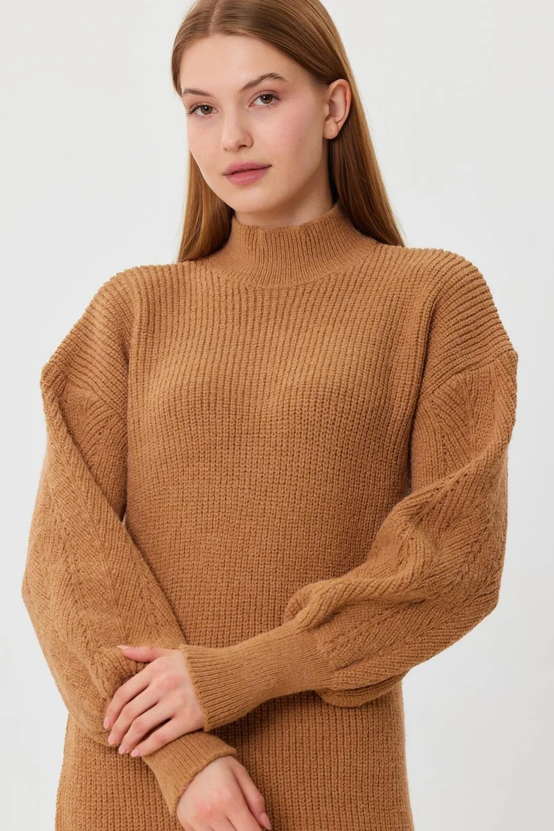 Alexander Gardi Ribbed Knit Dress