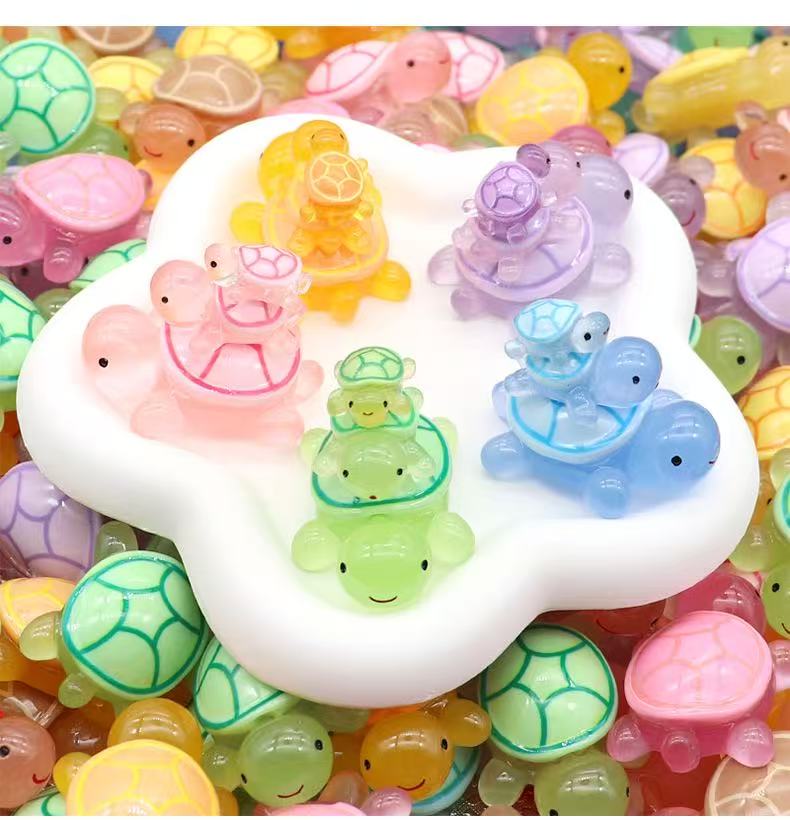 عام مجموعة من 20 زينة سلحفاة كرتونية مبتكرة ومضيئة في الظلام وزخارف صغيرة - Image 2