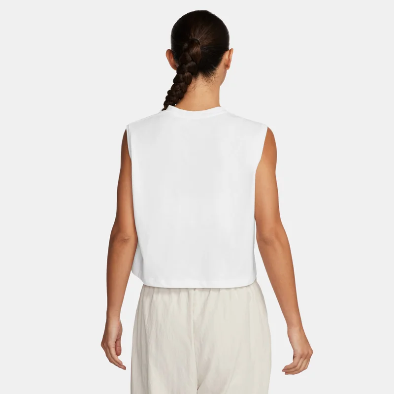 Nike Women's Sportswear Club Sleeveless Crop Top
