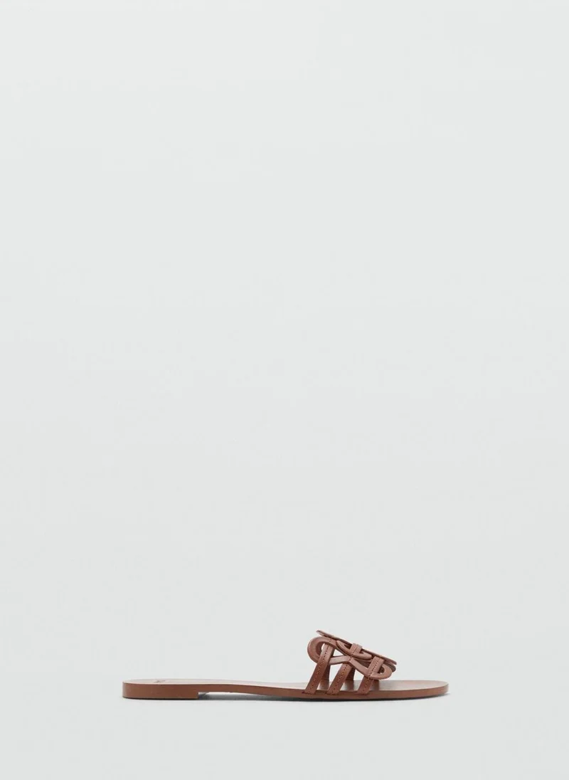 مانجو Leather sandals with intertwined strap