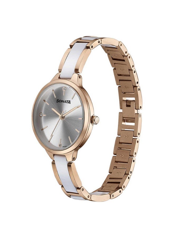 Sonata ساعة أنالوج نسائية 87065KD02 – قرص فضي، حزام من الفولاذ المقاوم للصدأ بلونين، حركة كوارتز، زجاج معدني، ساعة أنيقة وجاهزة كهدية - Image 3