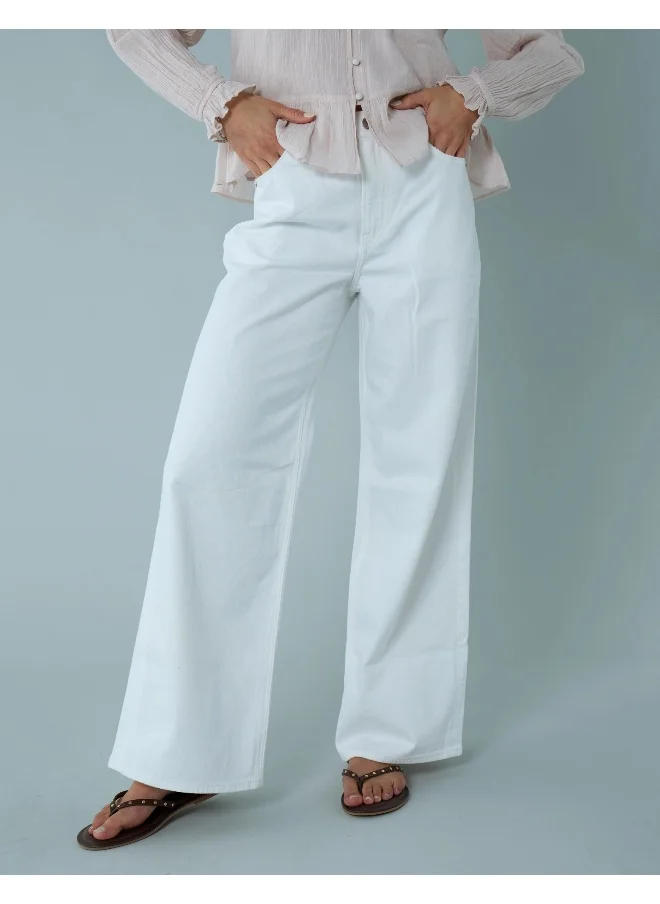 American Eagle AE Strigid Super High-Waisted Baggy Wide-Leg Jean