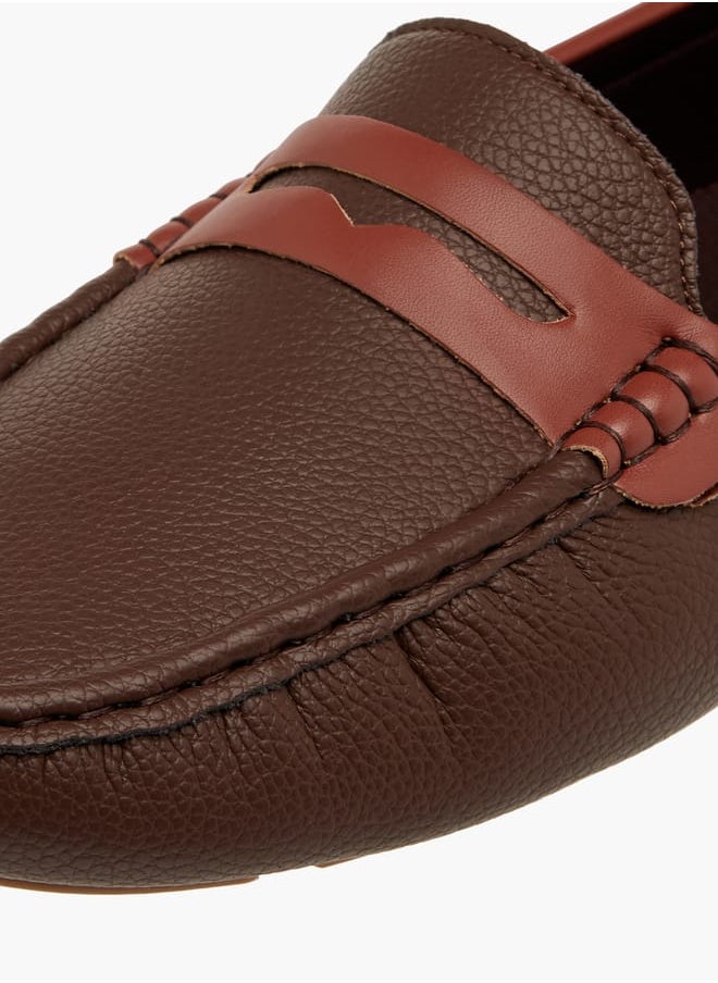 Le Confort Women Textured Slip-On Loafers  - Image 4