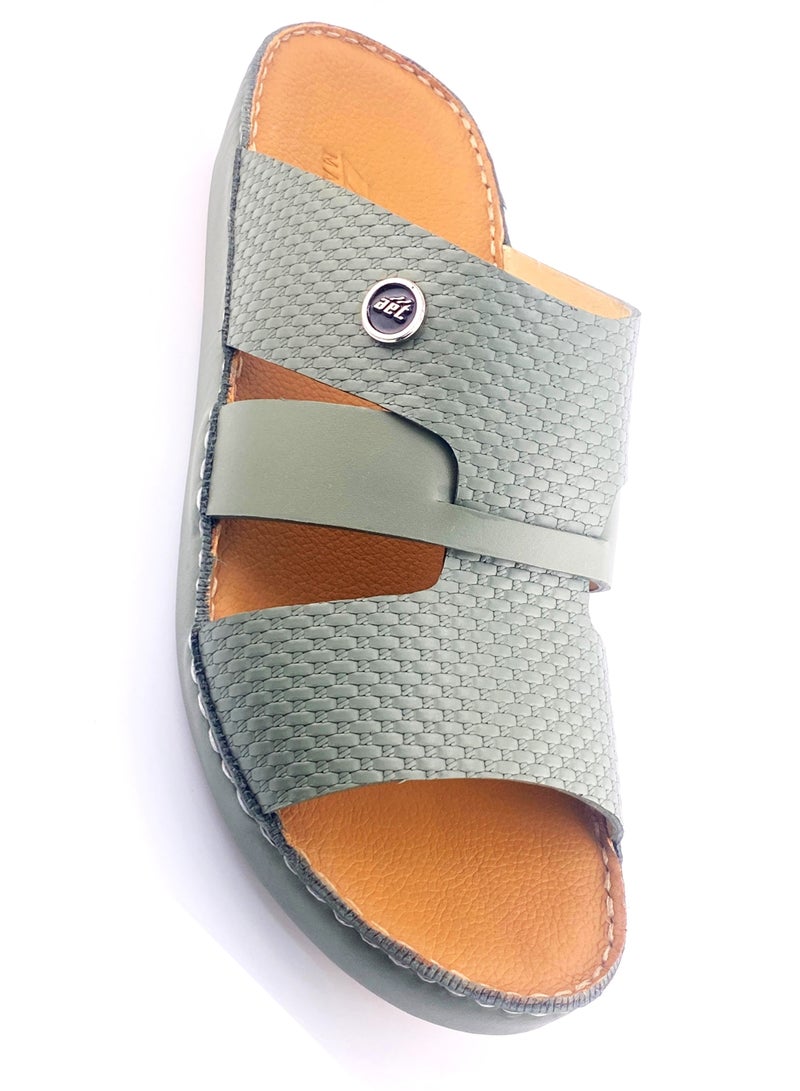 النهام صنادل رجالية فاخرة مصنوعة يدويًا من الجلد الطبيعي | متينة ومريحة | خفيفة الوزن وغير قابلة للانزلاق | أنيقة للاستخدام الكاجوال والرسمي - Image 2