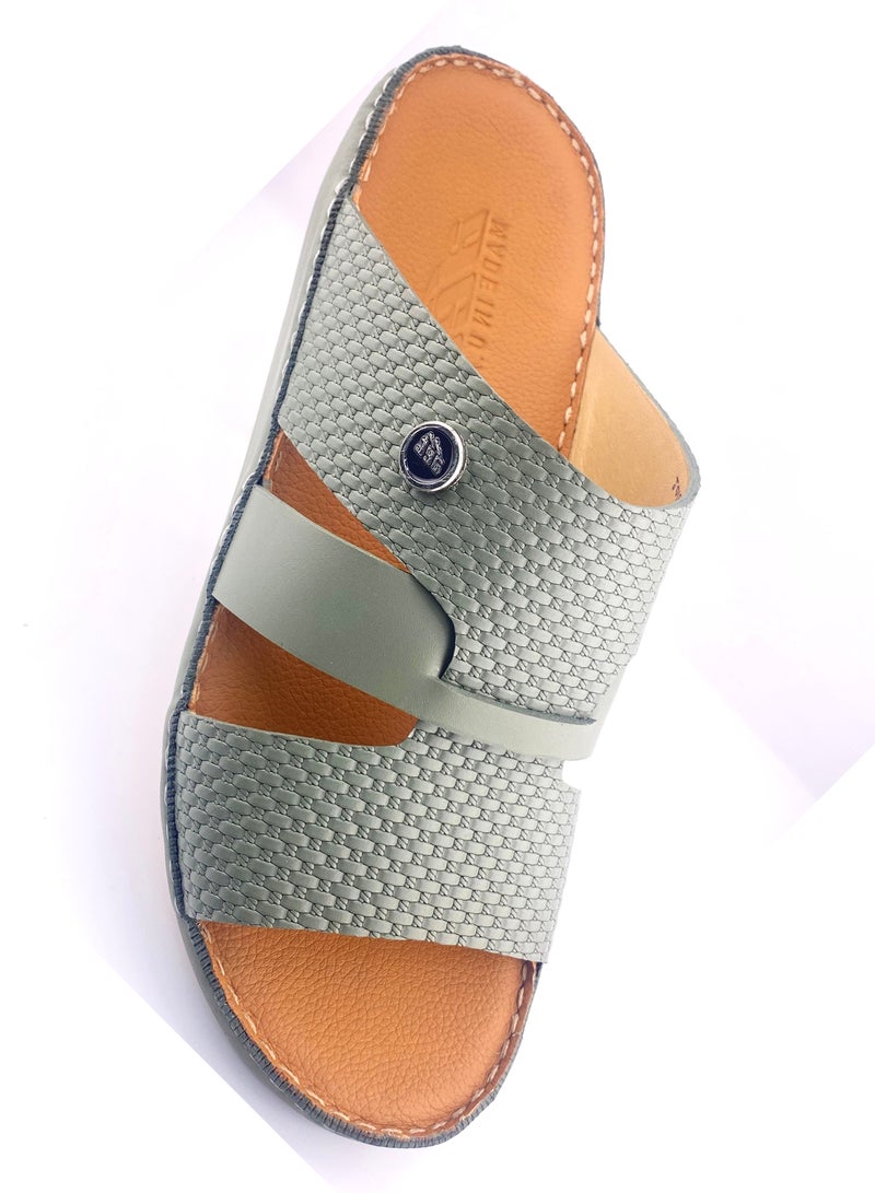 النهام صنادل رجالية فاخرة مصنوعة يدويًا من الجلد الطبيعي | متينة ومريحة | خفيفة الوزن وغير قابلة للانزلاق | أنيقة للاستخدام الكاجوال والرسمي - Image 4