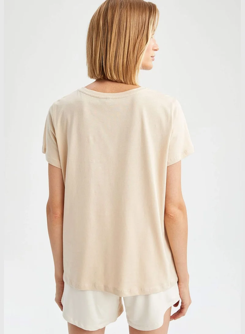 DeFacto Woman Regular Fit V Neck Short Sleeve T-Shirt