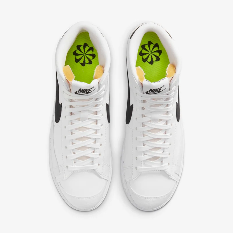 Nike Women's Blazer Mid '77 Shoes