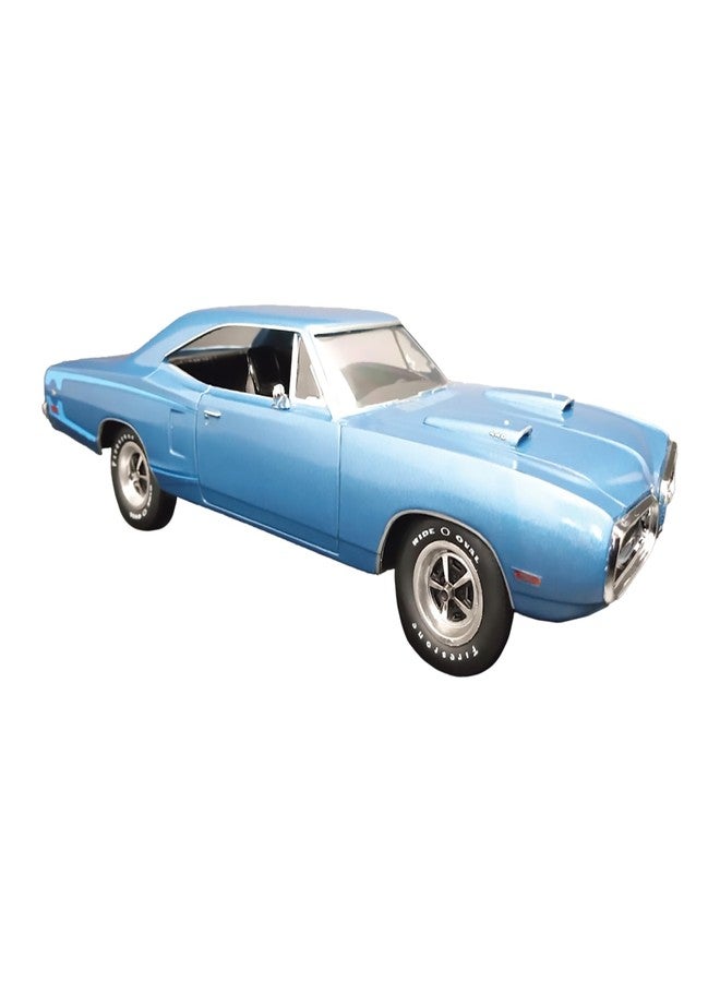 MPC 1970 Dodge Coronet Super Bee 1:25 Scale Model Kit - Image 1