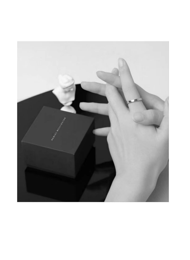 DANIEL WELLINGTON - Daniel Wellington Classic Enamel Ring - Image 1