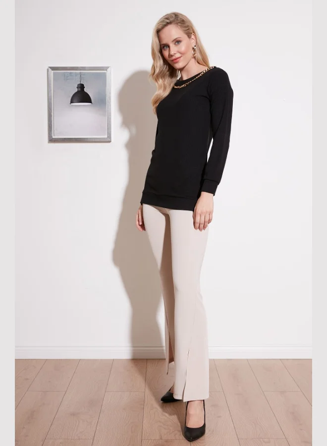 Lela Lela Chain Detailed Regular Fit Crew Neck Flexible Blouse Women's BLOUSE 5865347