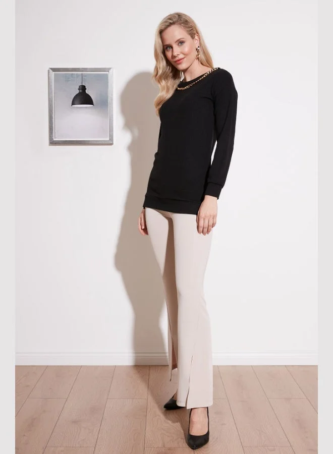 Lela Lela Chain Detailed Regular Fit Crew Neck Flexible Blouse Women's BLOUSE 5865347