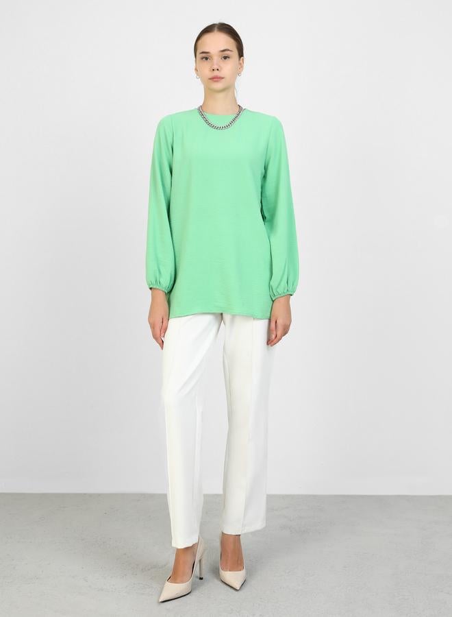 رفقة من مودانيسا بلوزة طويلة بياقة مستديرة سادة خضراء من رفقة مودانيسا - Image 1