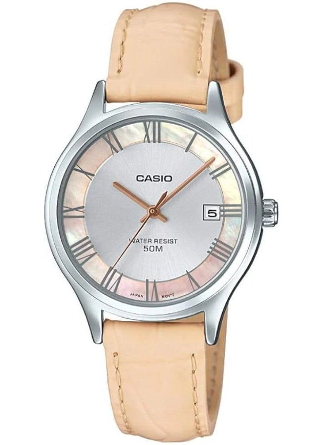 كاسيو ساعة كاسيو LTP-E142L-7A2V نسائية، سوار من الجلد البيج، مينا من عرق اللؤلؤ، عرض تناظري - Image 1