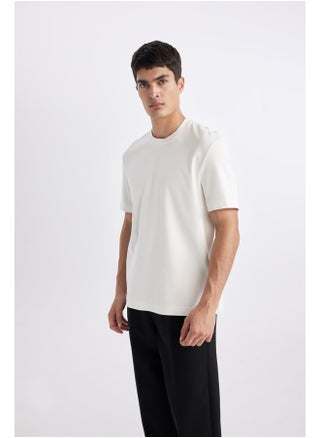 Man Smart Casual Regular Fit Crew Neck Short Sleeve Knitted T-Shirt - pzsku/ZD3C566C9900F87C90328Z/45/_/1713342440/a7a337a4-de78-4b51-9a95-fa94611b13a5