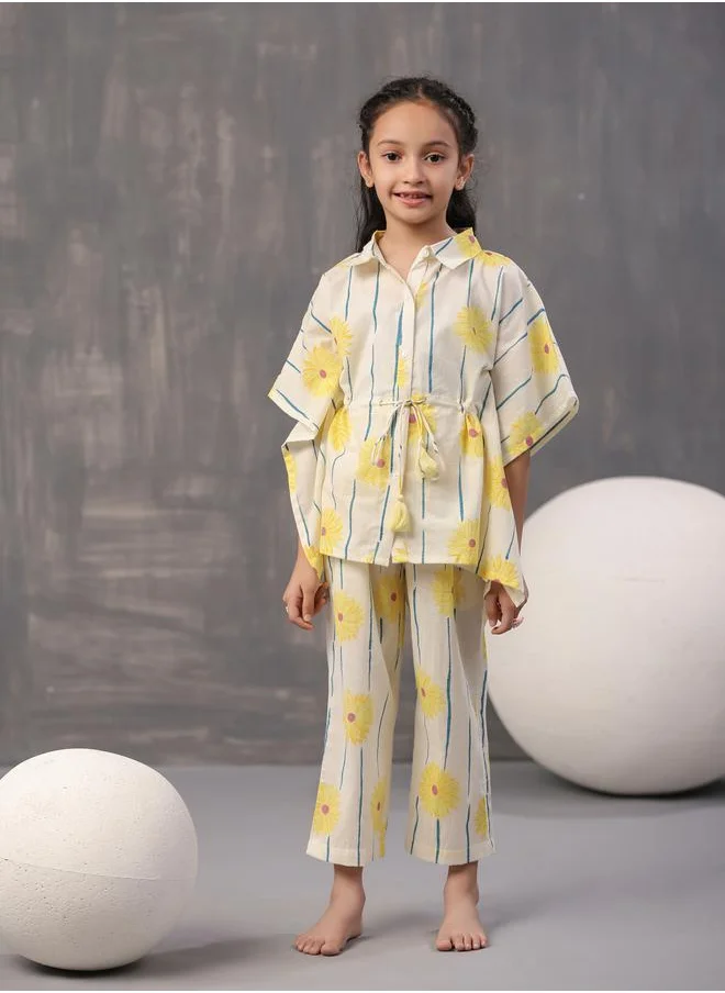 sanskrutihomes Floral Collared Kaftan & Pyjama Set by Styli