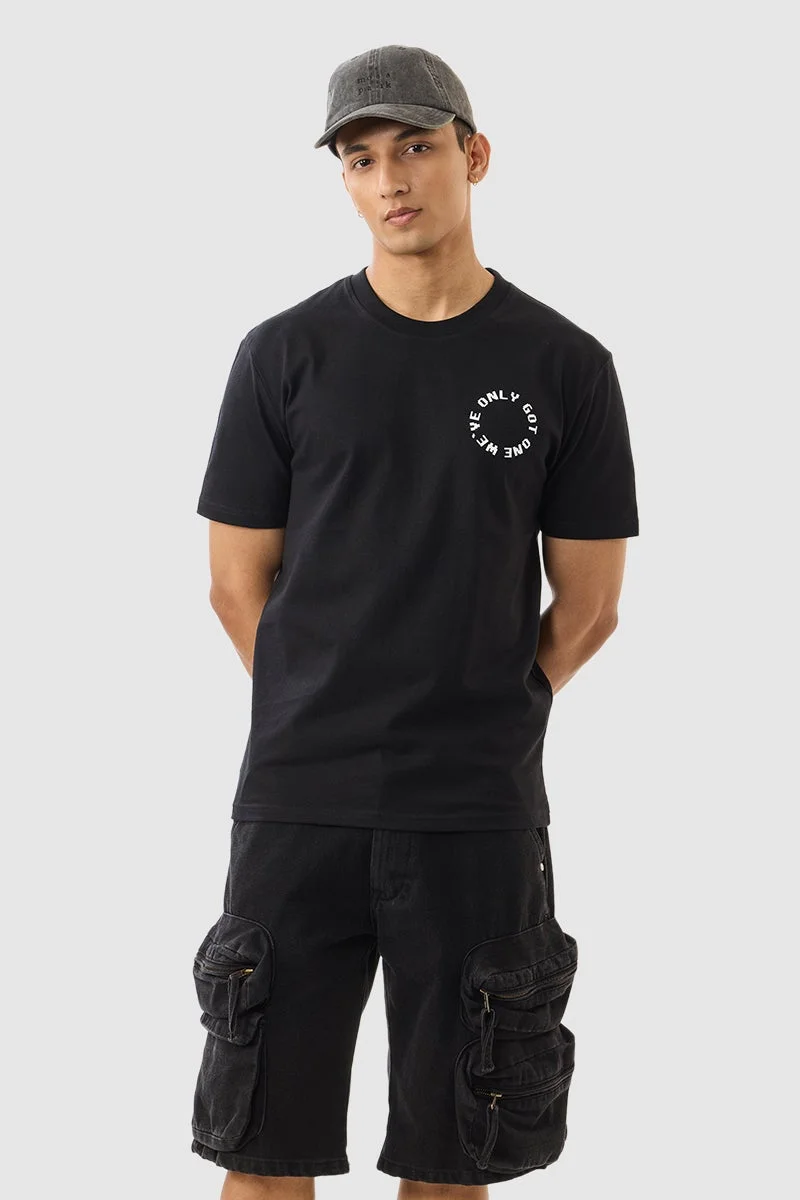 SNITCH Black Graphic Half Sleeve Slim Fit T-Shirt