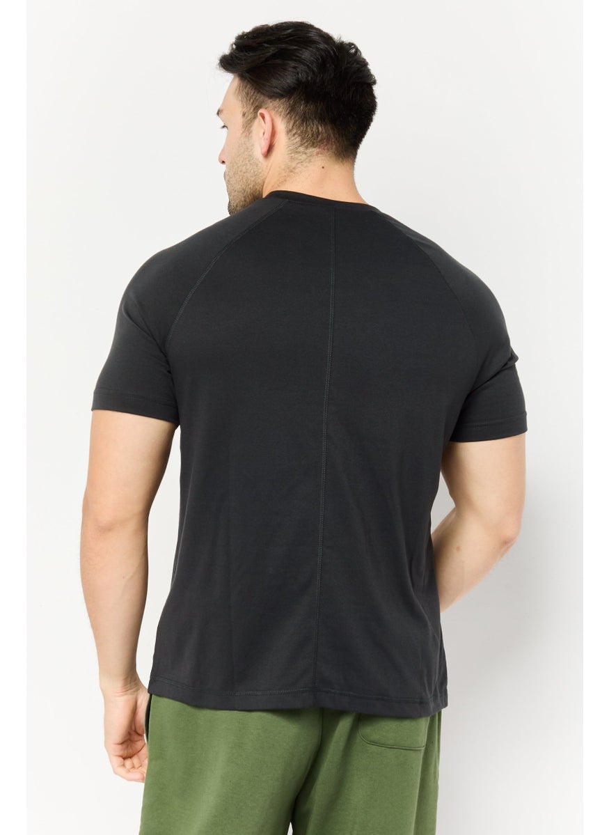 Reebok Men Sportswear Fit Short Sleeves Training T-Shirt, Black  - Image 4