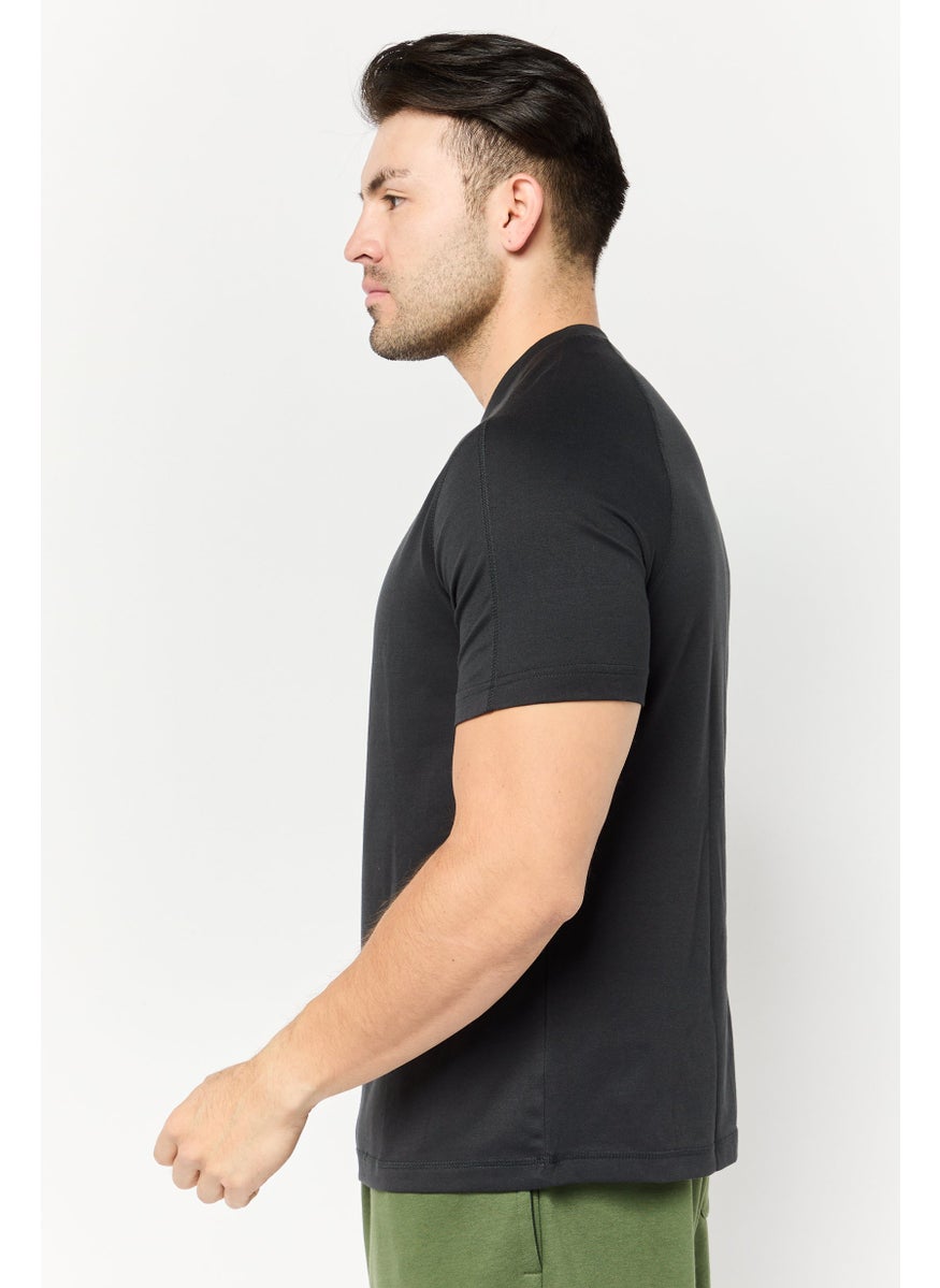 Reebok Men Sportswear Fit Short Sleeves Training T-Shirt, Black  - Image 3