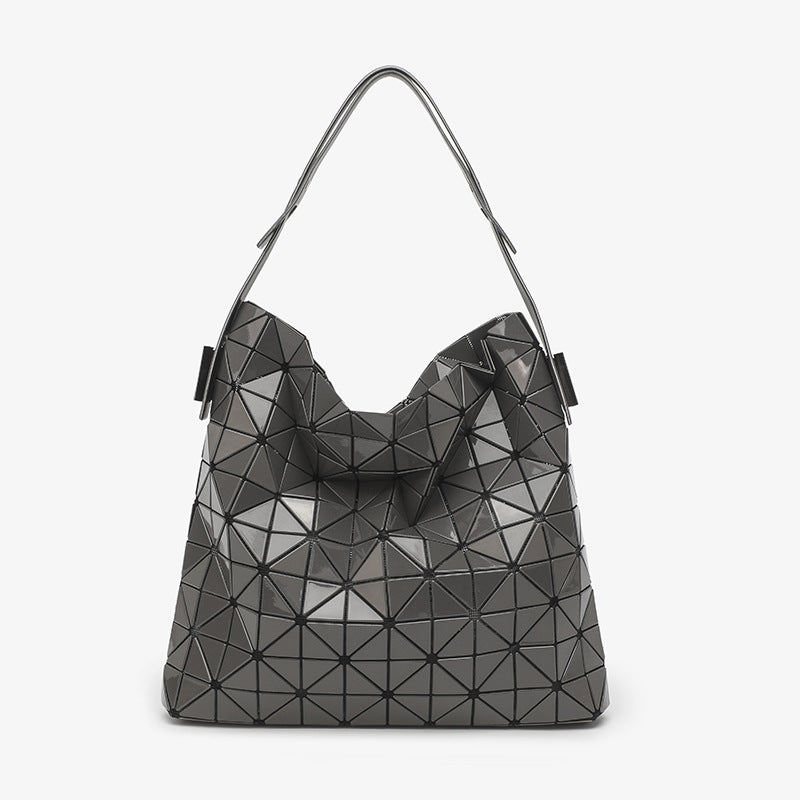 Japan'S New Limited Baguette Armpit Bag Geometric Quilted Bag Fashionable Work Clothing Shoulder Handbag Lifetime Original Bag - Image 4