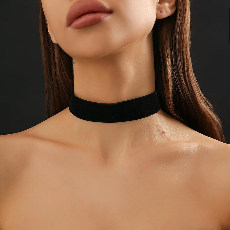 yfstyle 4pcs Black Choker Necklaces for Woman Adjustable Layered Black Velvet Choker Collar Simple Gothic Velvet Chokers for Cosplay Birthday Halloween Jewelry Gifts-4Pcs - Image 3