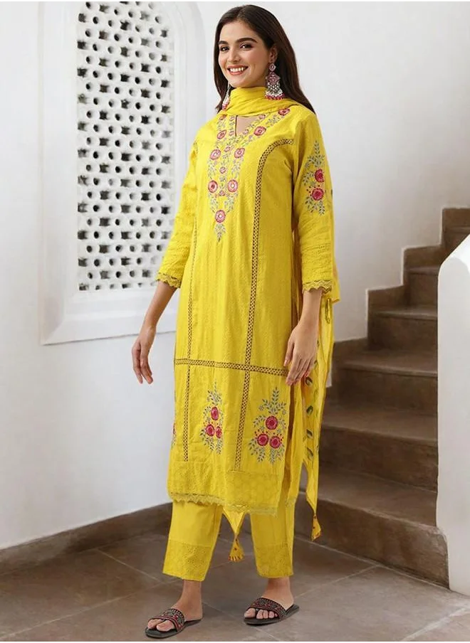 آي شين Elastic Women Mustard Cotton Kurta Set with Embroidered pattern Tunic and Palazzo features a Round neckline and Three-Fourth Sleeve secured with Elastic closure and styled in Straight Fit ideal for Festive moments — perfect for fashion-forward occasions.