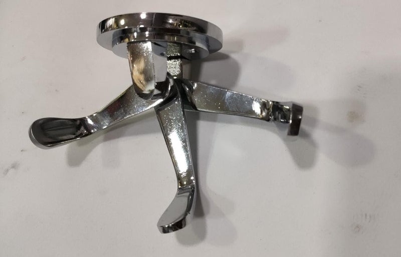 BRASS INDIA خطاف الحمام من نحاس الهند | شماعة مناشف / خطاف قماش المناشف | مادة نحاسية | تشطيب CP | 3"x3" | 280 جرام لكل قطعة - Image 3