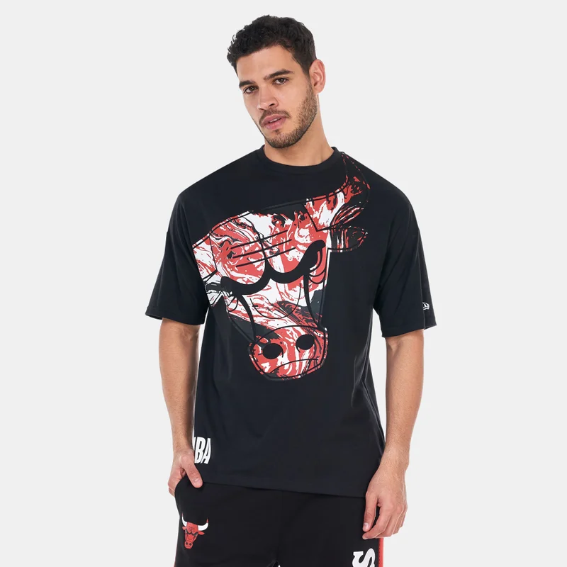 NEW ERA Men's NBA Chicago Bulls Infill Graphic T-Shirt