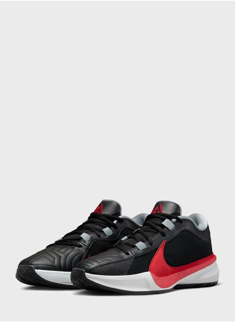 Nike - Zoom Freak 5 - Image 1