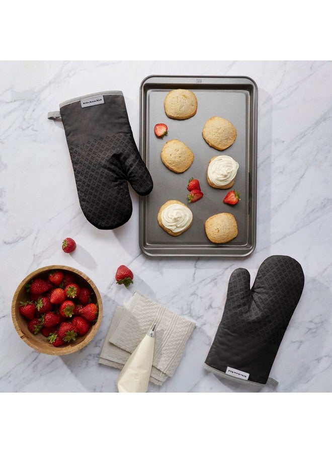 KitchenAid Asteroid Oven Mitt Set, 7"x12.5", Black, 2 Piece - Image 2