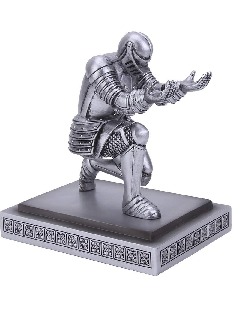 SYOSI حامل أقلام Executive Knight - منظم قرطاسية مخصص للديكور المكتبي، حامل أقلام إبداعي هدية ديكورية للمكتب باللون الفضي  - Image 1