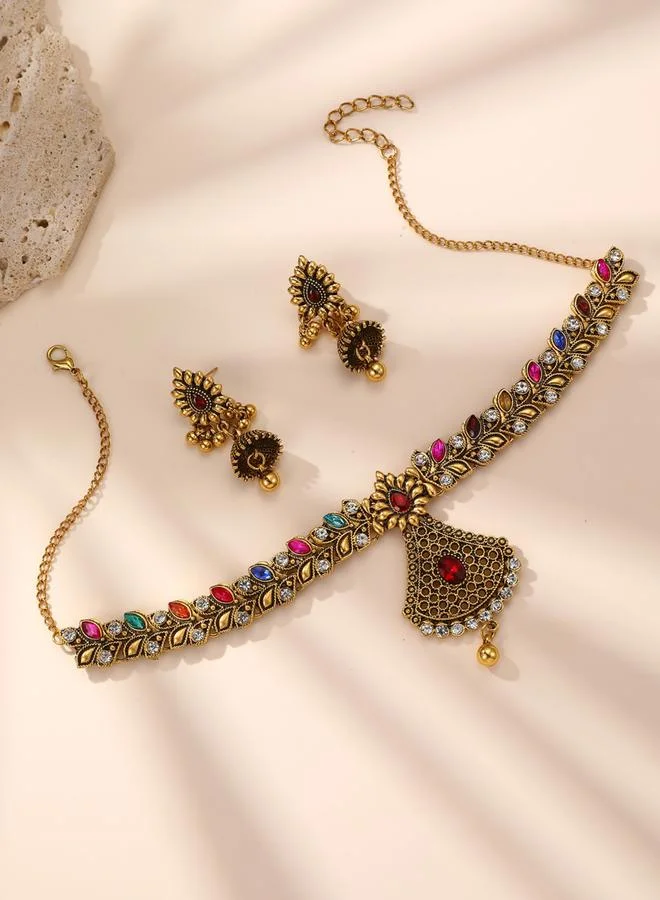 تايك تو طقم مجوهرات عقد وأقراط مزينة بشكل ورقة مروحة