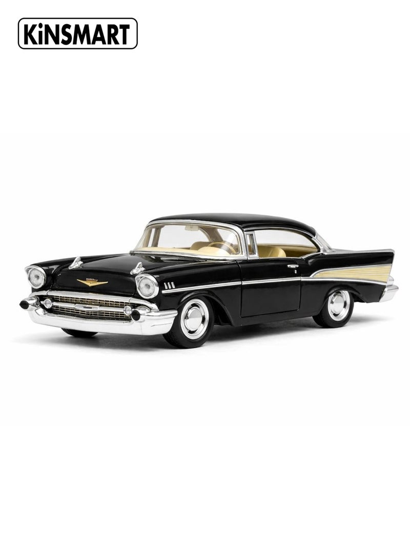 Kinsmart كينسمارت 1:40 شيفروليه بيل إير 1957 – سيارة لعبة سحب للخلف للأطفال - Image 1