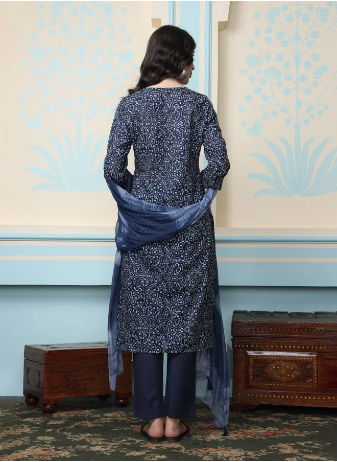 آي شين Straight Fit Printed Pattern Round Neck Three-Quarter Sleeves NAVY BLUE Colour Woven Cotton Kurta Set for Women with Semi Elastic Closure - Blending Tradition with Modern Style