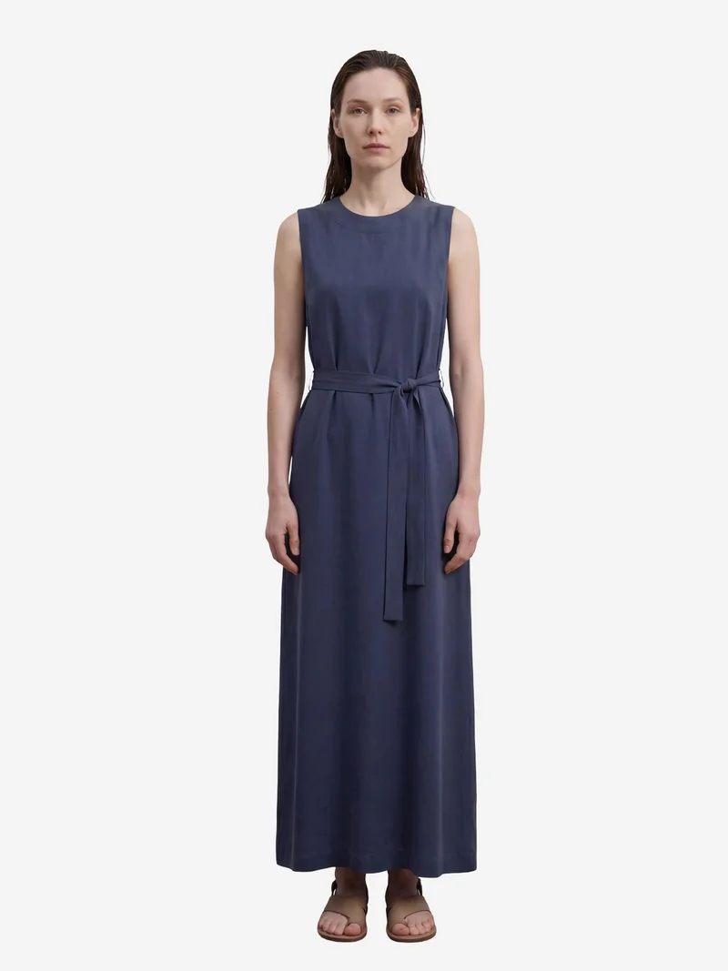 MY FASHION Belted Sleeveless Maxi Dress with Crew Neck