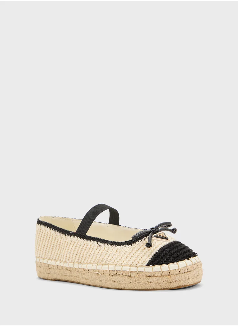GUESS Bow Detailed Strappy Ballerinas