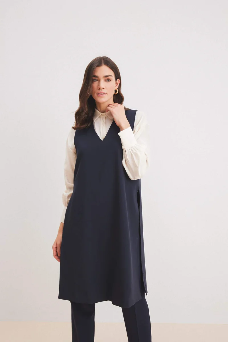 ديفاكتو Regular Fit V Neck Basic Long Vest