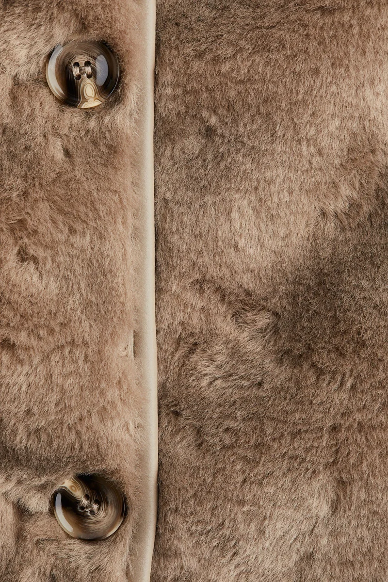 اتش اند ام معطف ناعم